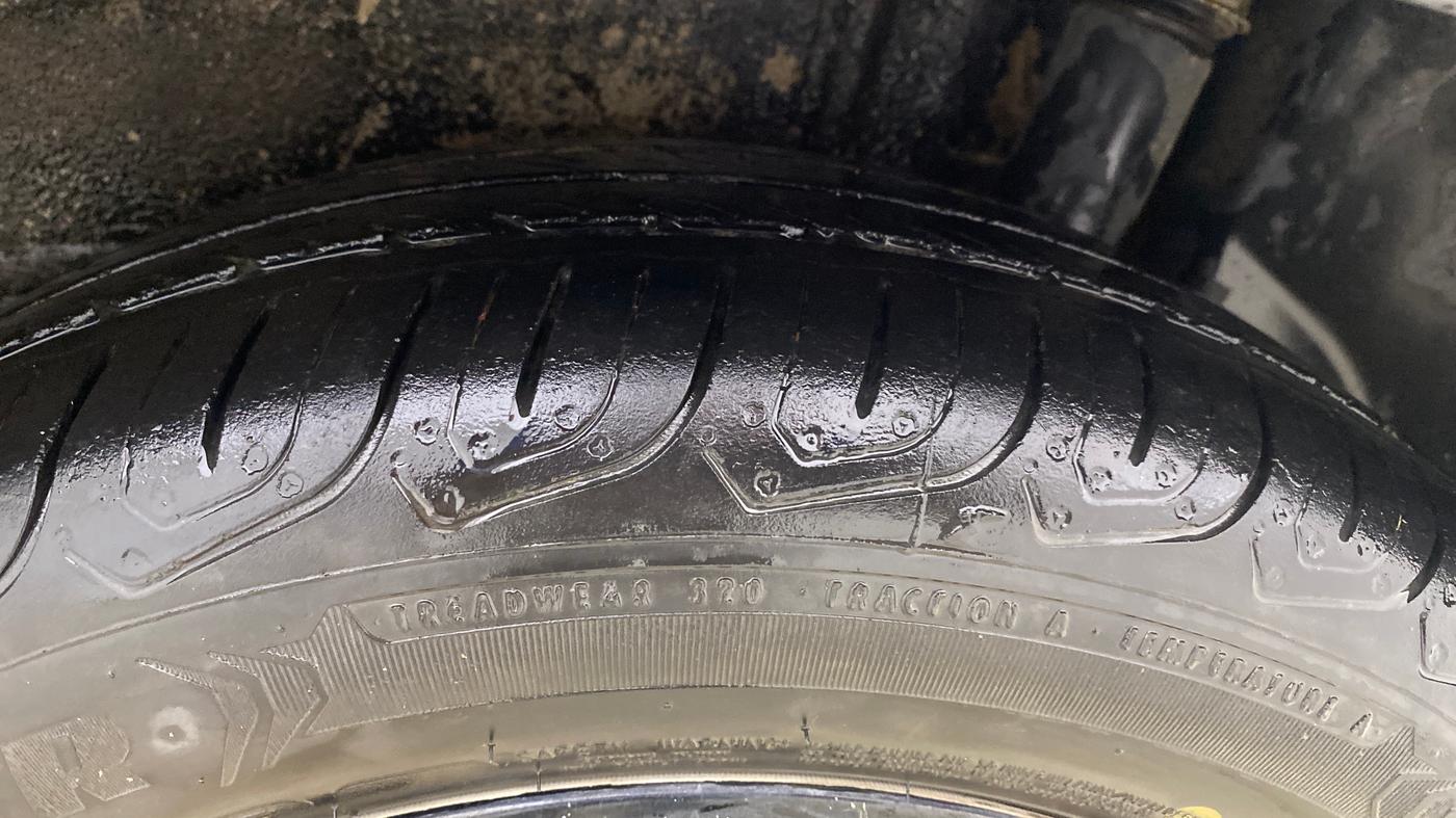 2018 Maruti IGNIS ZETA 1.2 AMT, Petrol, Automatic, 73,450 km, Left Rear Tyre Tread