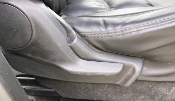 2018 Maruti IGNIS ZETA 1.2 AMT, Petrol, Automatic, 73,450 km, Driver Side Adjustment Panel