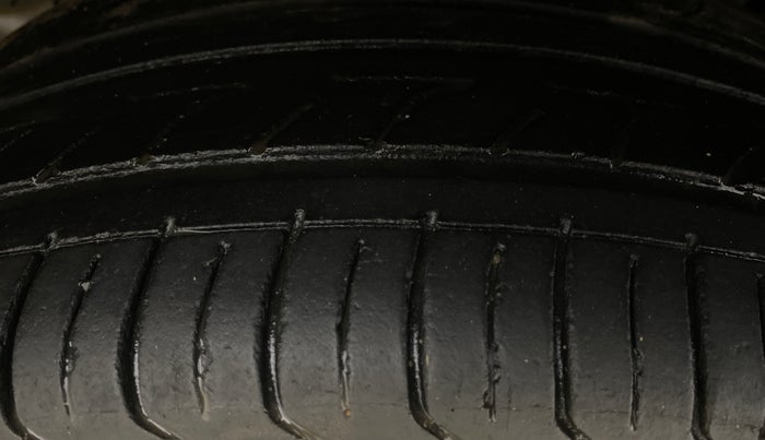 2021 Hyundai NEW I20 SPORTZ 1.5 MT, Diesel, Manual, 82,226 km, Left Rear Tyre Tread