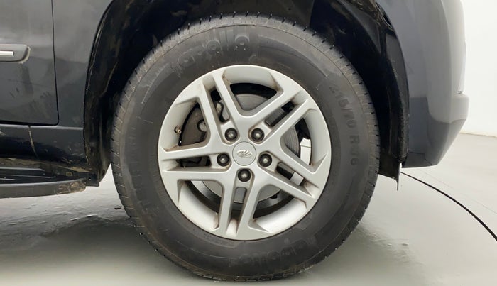 2018 Mahindra TUV 300 PLUS P8, Diesel, Manual, 83,004 km, Right Front Wheel