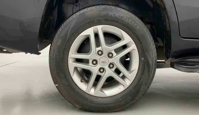 2018 Mahindra TUV 300 PLUS P8, Diesel, Manual, 83,004 km, Right Rear Wheel