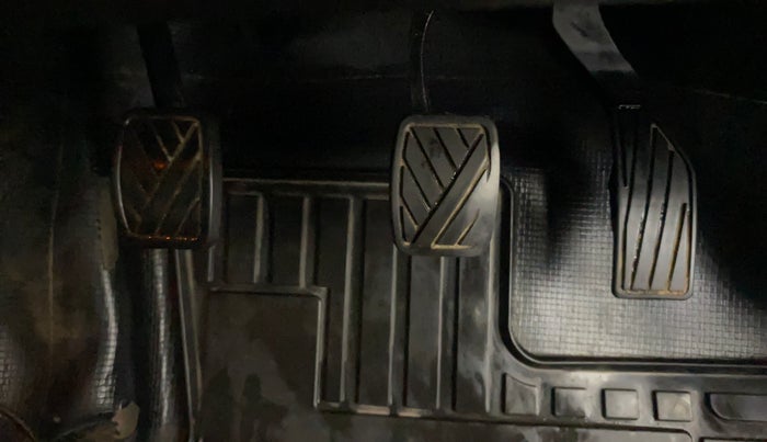 2021 Toyota URBAN CRUISER PREMIUM GRADE MT, Petrol, Manual, 81,951 km, Pedals