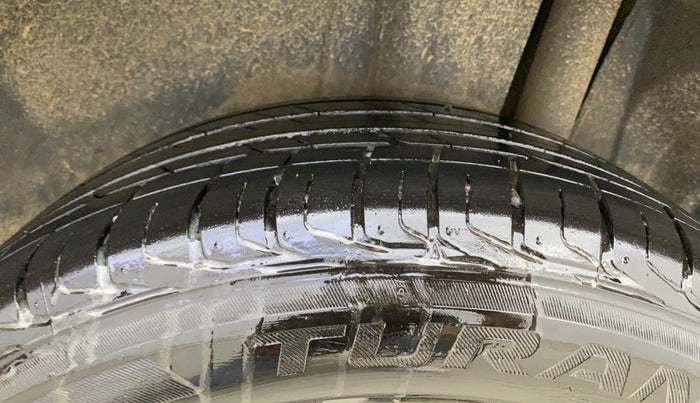 2021 Toyota URBAN CRUISER PREMIUM GRADE MT, Petrol, Manual, 81,951 km, Left Rear Tyre Tread