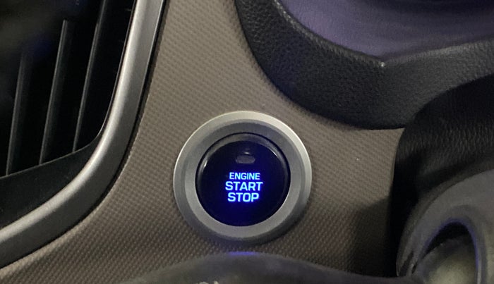 2017 Hyundai Creta SX PLUS AT 1.6 PETROL, Petrol, Automatic, 76,258 km, Keyless Start/ Stop Button