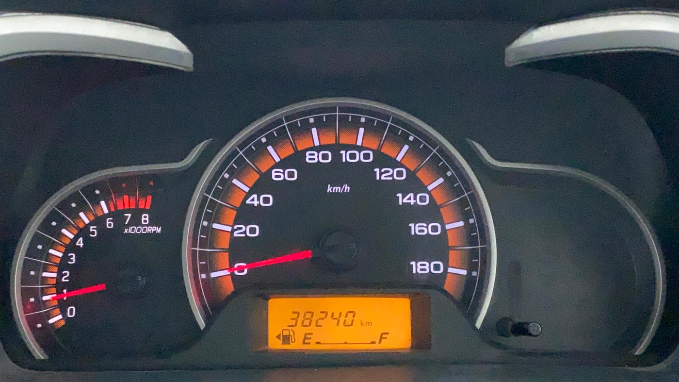 2015 Maruti Alto K10 VXI, Petrol, Manual, 38,240 km, Odometer Image
