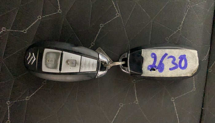 2017 Maruti IGNIS ZETA 1.2 AMT, Petrol, Automatic, 63,197 km, Key Close Up