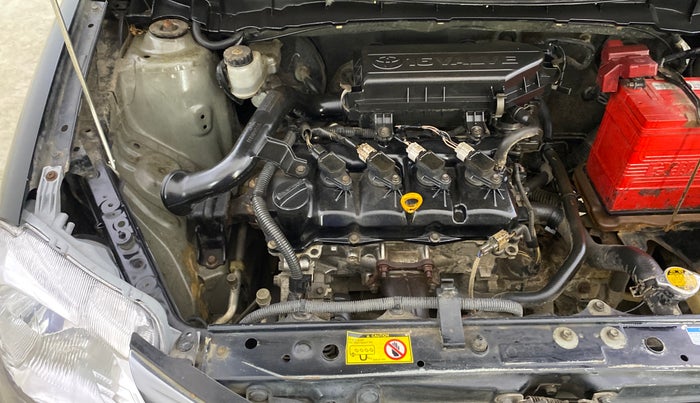 2013 Toyota Etios V, Petrol, Manual, 70,726 km, Engine View - Right