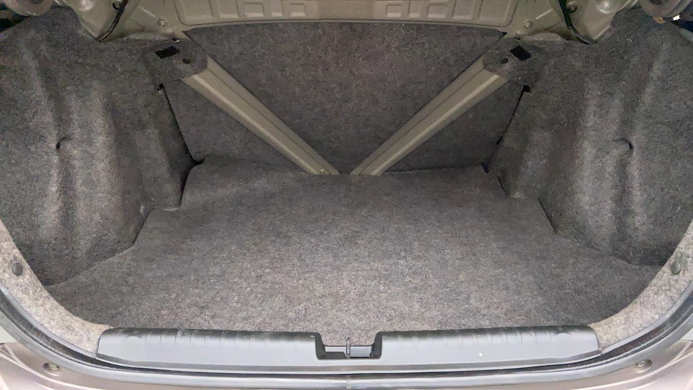 2013 Honda Amaze 1.2 SMT I VTEC, Petrol, Manual, 39,214 km, Boot Inside