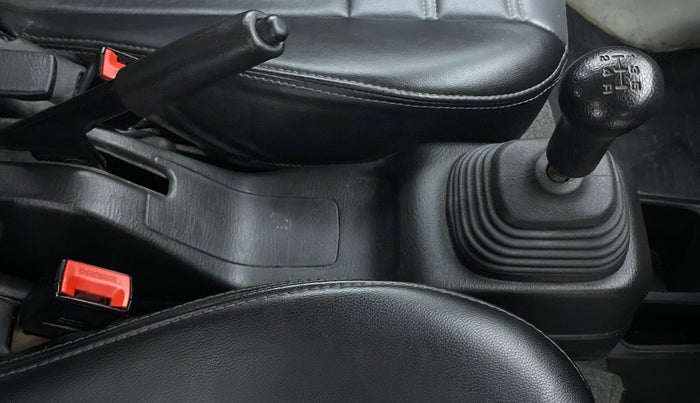 2020 Maruti Eeco 5 STR WITH A/C+HTR, Petrol, Manual, 27,674 km, Gear Lever