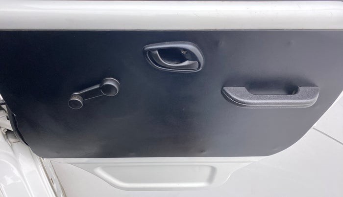 2020 Maruti Eeco 5 STR WITH A/C+HTR, Petrol, Manual, 27,674 km, Driver Side Door Panels Control