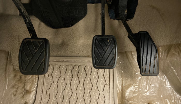 2020 Maruti Dzire VXI, Petrol, Manual, 2,323 km, Pedals