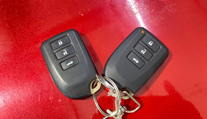 2020 Toyota YARIS VX MT, Petrol, Manual, 53,800 km, Key Close Up