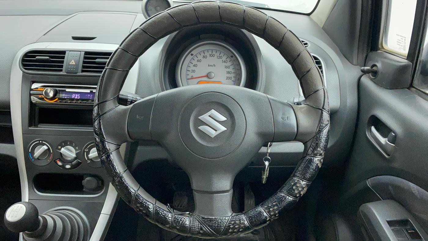 2011 Maruti Ritz VDI, Diesel, Manual, 1,14,469 km, Steering Wheel Close Up
