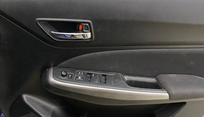 2022 Maruti Swift ZXI PLUS AMT, Petrol, Automatic, 16,825 km, Driver Side Door Panels Control