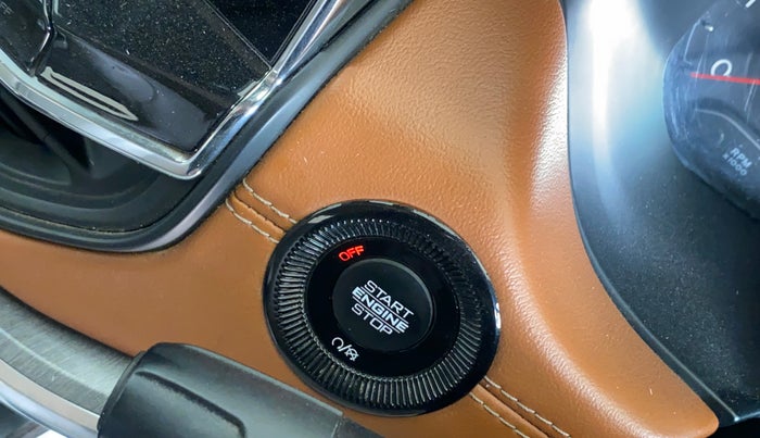 2022 Jeep Compass LIMITED (O) 2.0 DIESEL, Diesel, Manual, 57,552 km, Keyless Start/ Stop Button