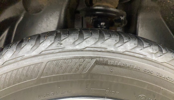 2022 Jeep Compass LIMITED (O) 2.0 DIESEL, Diesel, Manual, 57,552 km, Left Rear Tyre Tread