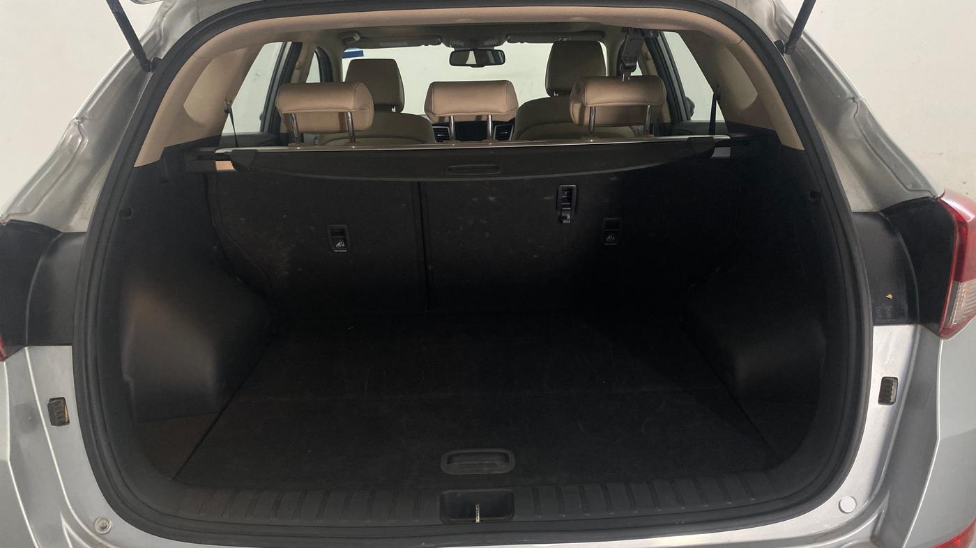 2019 Hyundai Tucson GL (O) 2WD AT PETROL, Petrol, Automatic, 46,726 km, Boot Inside