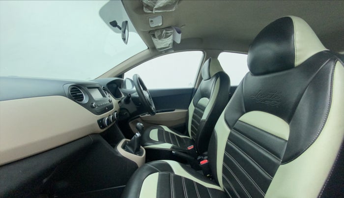 2017 Hyundai Grand i10 SPORTZ 1.2 KAPPA VTVT, Petrol, Manual, 41,236 km, Right Side Front Door Cabin