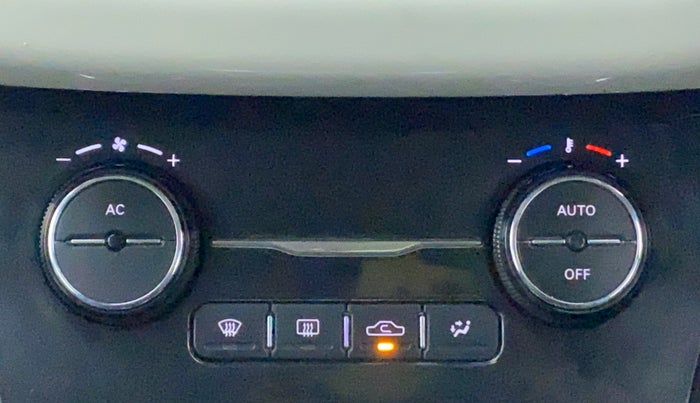 2020 Tata NEXON XZA PLUS (O) PETROL, Petrol, Automatic, 42,362 km, Automatic Climate Control