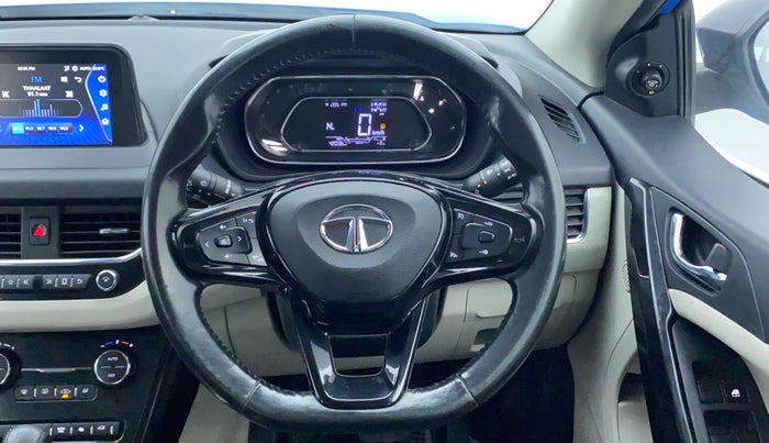 2020 Tata NEXON XZA PLUS (O) PETROL, Petrol, Automatic, 42,362 km, Steering Wheel Close Up