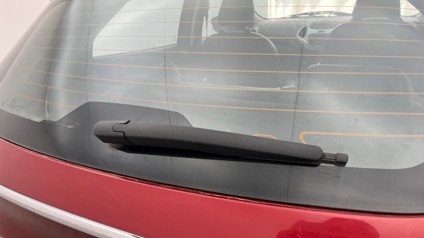 2016 Ford New Figo TREND 1.2 PETROL, Petrol, Manual, 67,852 km, Rear Wiper
