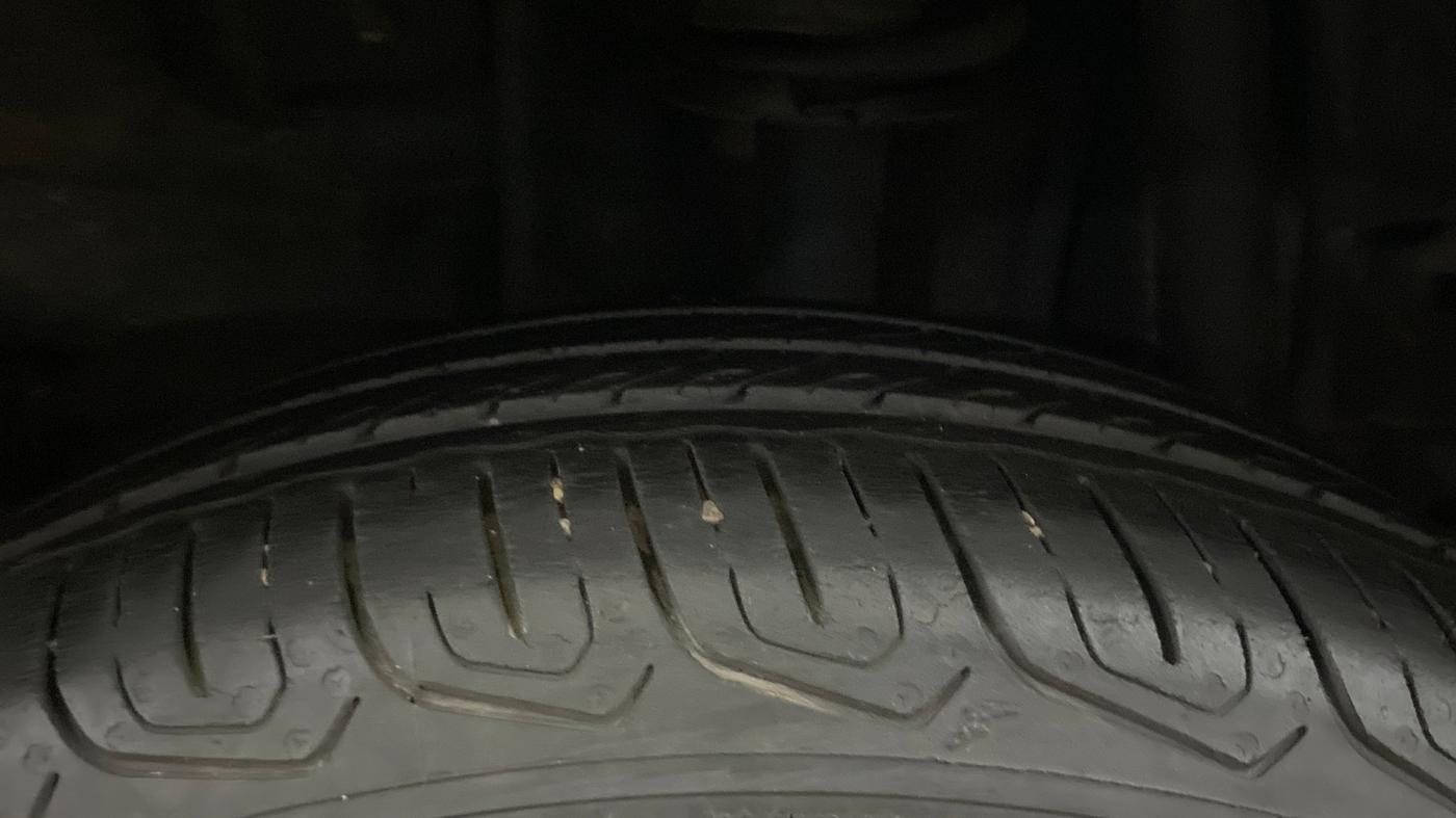 2022 Tata Tiago XZ PLUS CNG, CNG, Manual, 30,672 km, Left Rear Tyre Tread