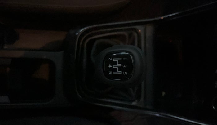 2025 Tata PUNCH Adventure Plus, Petrol, Manual, 17,183 km, Gear Lever