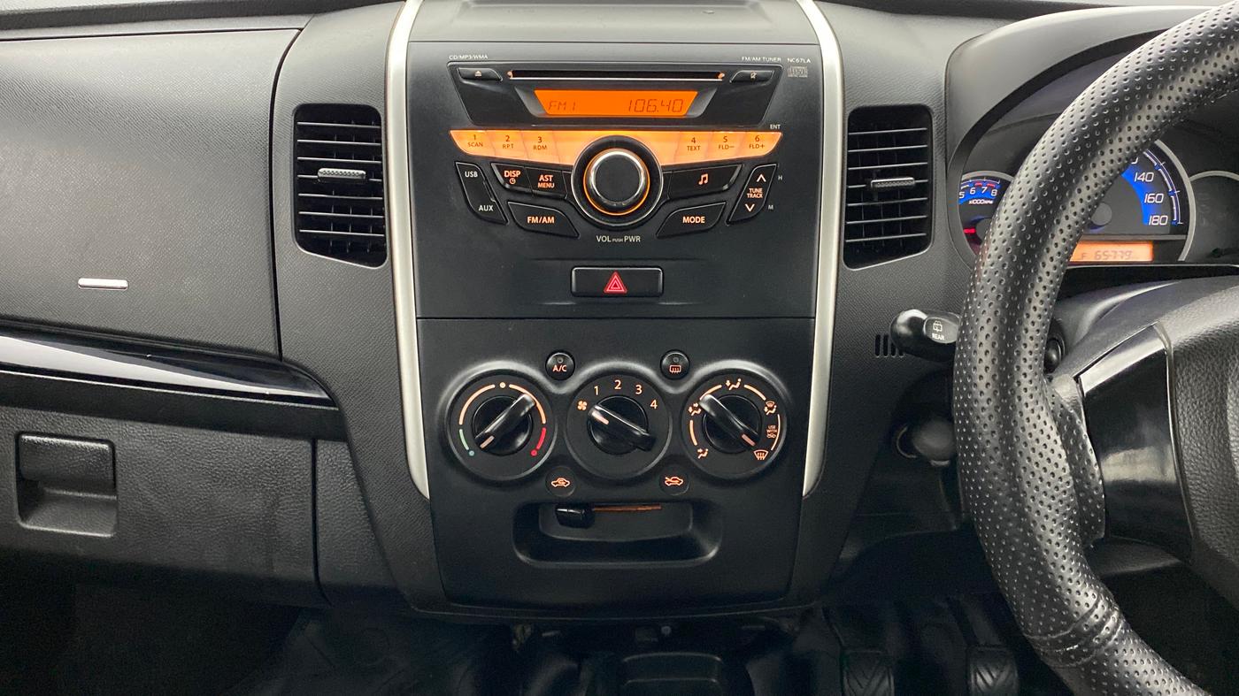 2014 Maruti Wagon R Stingray VXI, Petrol, Manual, 65,843 km, Air Conditioner