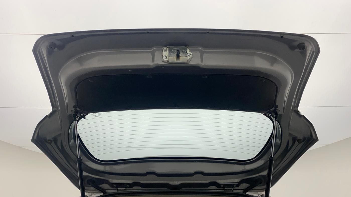 2014 Maruti Wagon R Stingray VXI, Petrol, Manual, 65,843 km, Boot Door Open
