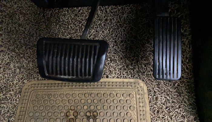 2021 Hyundai ALCAZAR PLATINUM (O) 6STR 2.0 AT, Petrol, Automatic, 79,345 km, Pedals