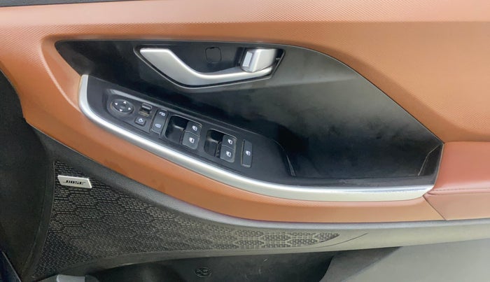 2021 Hyundai ALCAZAR PLATINUM (O) 6STR 2.0 AT, Petrol, Automatic, 79,345 km, Driver Side Door Panels Control