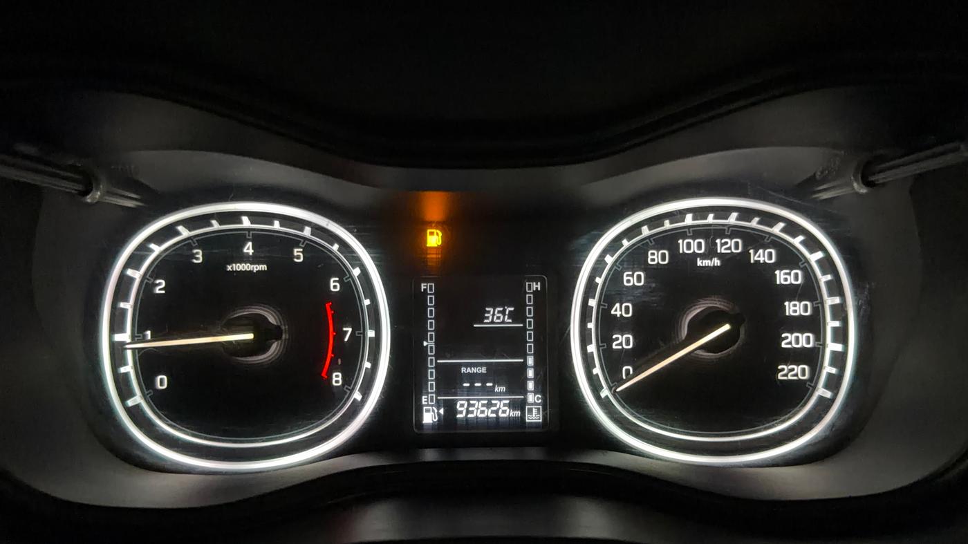 2020 Maruti Vitara Brezza ZXI PLUS DUAL TONE, Petrol, Manual, 93,621 km, Odometer Image