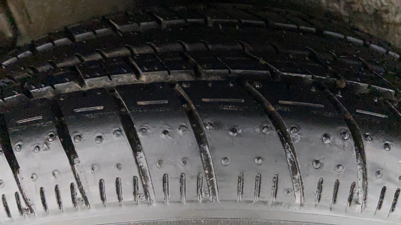 2014 Maruti Celerio VXI AGS, Petrol, Automatic, 47,367 km, Right Rear Tyre Tread