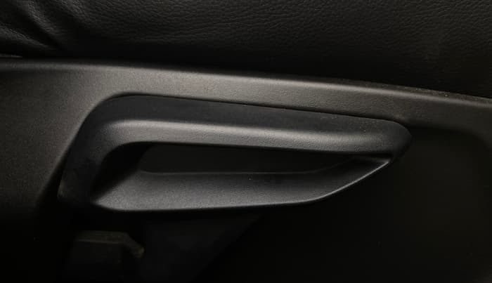 2021 Tata NEXON XZ PLUS PETROL, Petrol, Manual, 25,780 km, Driver Side Adjustment Panel