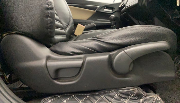 2017 Honda Jazz 1.2L I-VTEC V, Petrol, Manual, 90,401 km, Driver Side Adjustment Panel