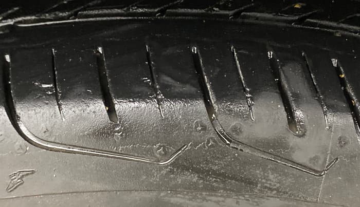 2023 Maruti FRONX DELTA PLUS 1.2L AGS, Petrol, Automatic, 42,316 km, Right Front Tyre Tread