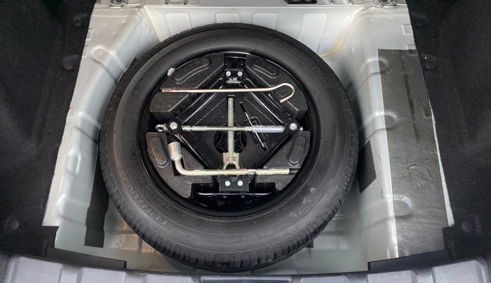 2020 Tata NEXON XZ+ 1.2, Petrol, Manual, 10,381 km, Spare Tyre