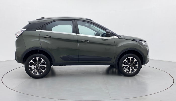 2020 Tata NEXON XZ+ 1.2, Petrol, Manual, 10,381 km, Right Side View