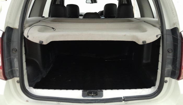 2015 Renault Duster 110 PS RXZ DIESEL, Diesel, Manual, 69,895 km, Boot Inside