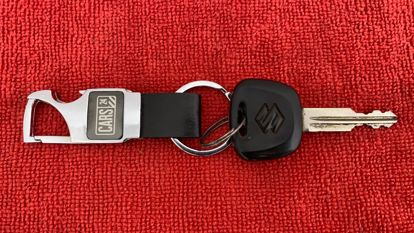2015 Maruti Eeco 7 STR, Petrol, Manual, 10,344 km, Key Close Up