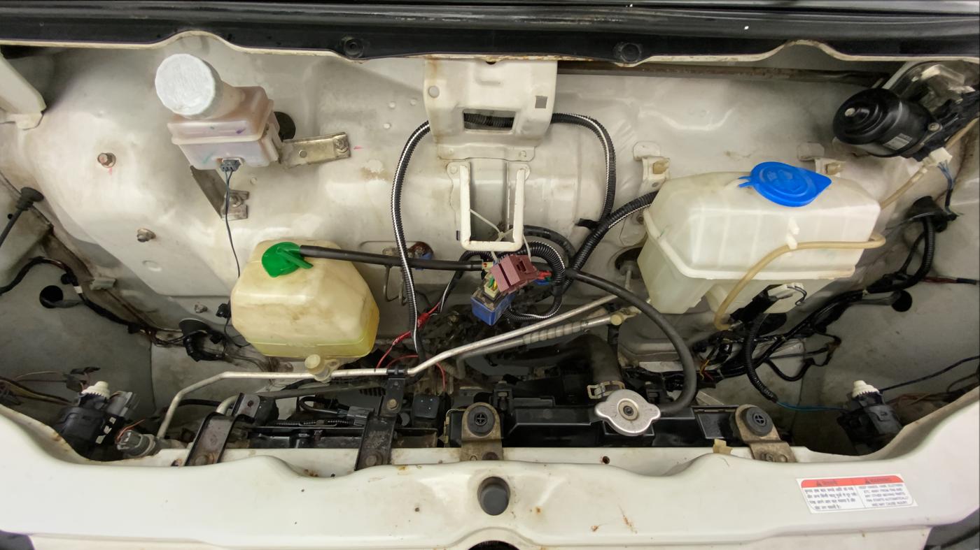 2015 Maruti Eeco 7 STR, Petrol, Manual, 10,344 km, Open Bonet