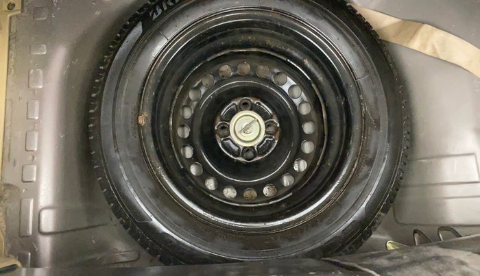 2013 Honda Brio S MT, Petrol, Manual, 1,11,190 km, Spare Tyre