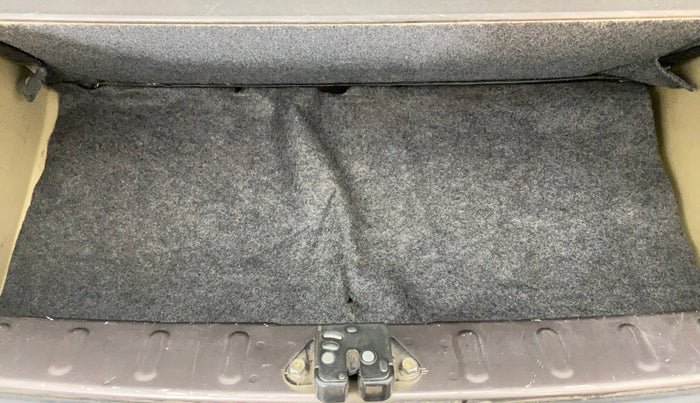 2013 Honda Brio S MT, Petrol, Manual, 1,11,190 km, Boot Inside