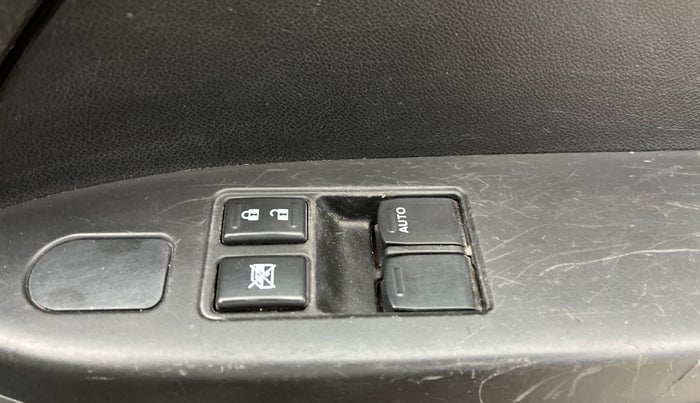 2020 Maruti Baleno SIGMA PETROL 1.2, Petrol, Manual, 61,607 km, Driver Side Door Panels Control