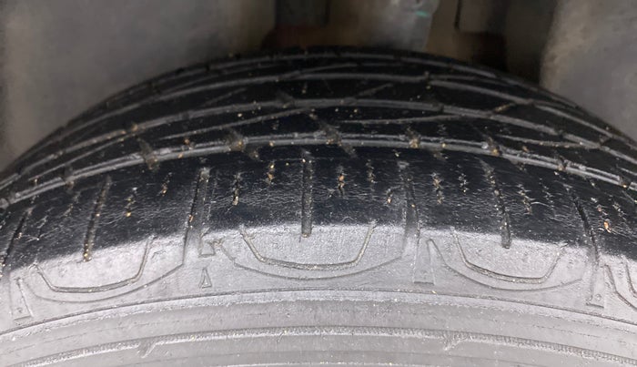 2018 Jeep Compass LIMITED (O) 1.4 PETROL AT, Petrol, Automatic, 68,319 km, Left Rear Tyre Tread