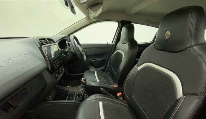2021 Renault Kwid RXT 1.0 (O), CNG, Manual, 46,746 km, Right Side Front Door Cabin