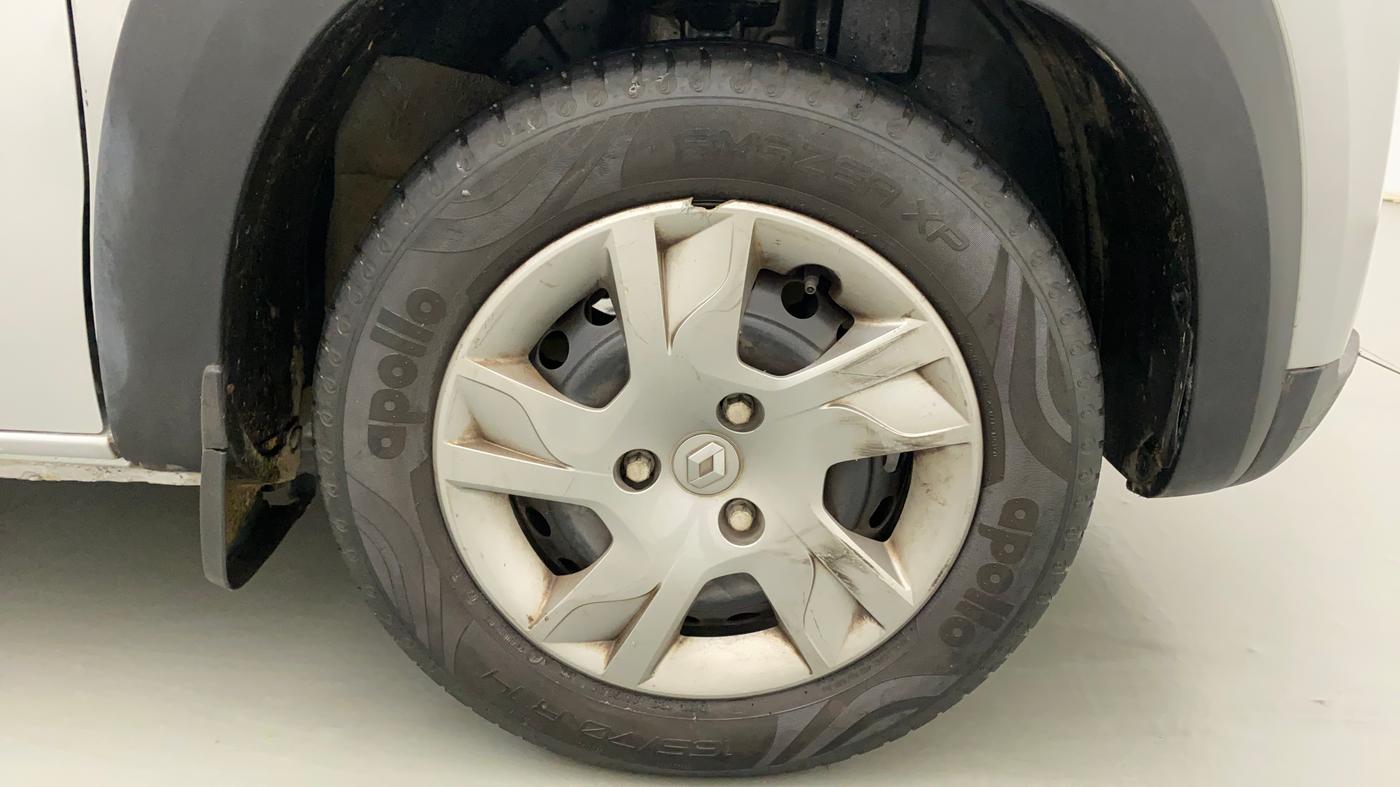 2021 Renault Kwid RXT 1.0 (O), CNG, Manual, 46,746 km, Right Front Wheel