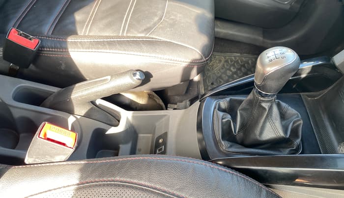 2014 Ford Ecosport TITANIUM 1.5L DIESEL (OPT), Diesel, Manual, 64,618 km, Gear Lever