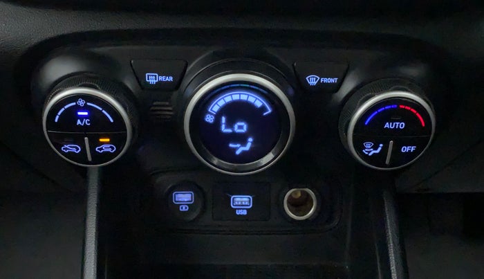2019 Hyundai VENUE SX 1.4 CRDI, Diesel, Manual, 62,642 km, Automatic Climate Control
