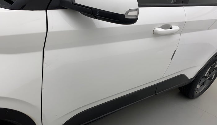 2019 Hyundai VENUE SX 1.4 CRDI, Diesel, Manual, 62,642 km, Front passenger door - Slightly dented